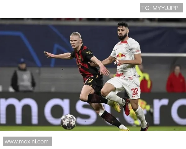 英超精彩对决尤文图斯与莱比锡1比1平局神扑瞬间引发全场热烈反响