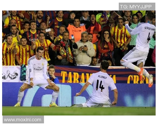 那不勒斯逆袭里昂夺国王杯胜利十大精彩进球回顾引发全场热潮